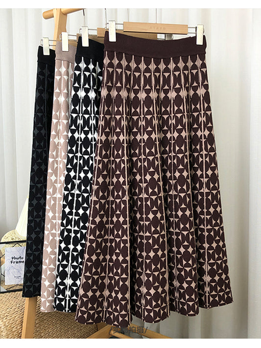Knitted Pleated Midi Skirt