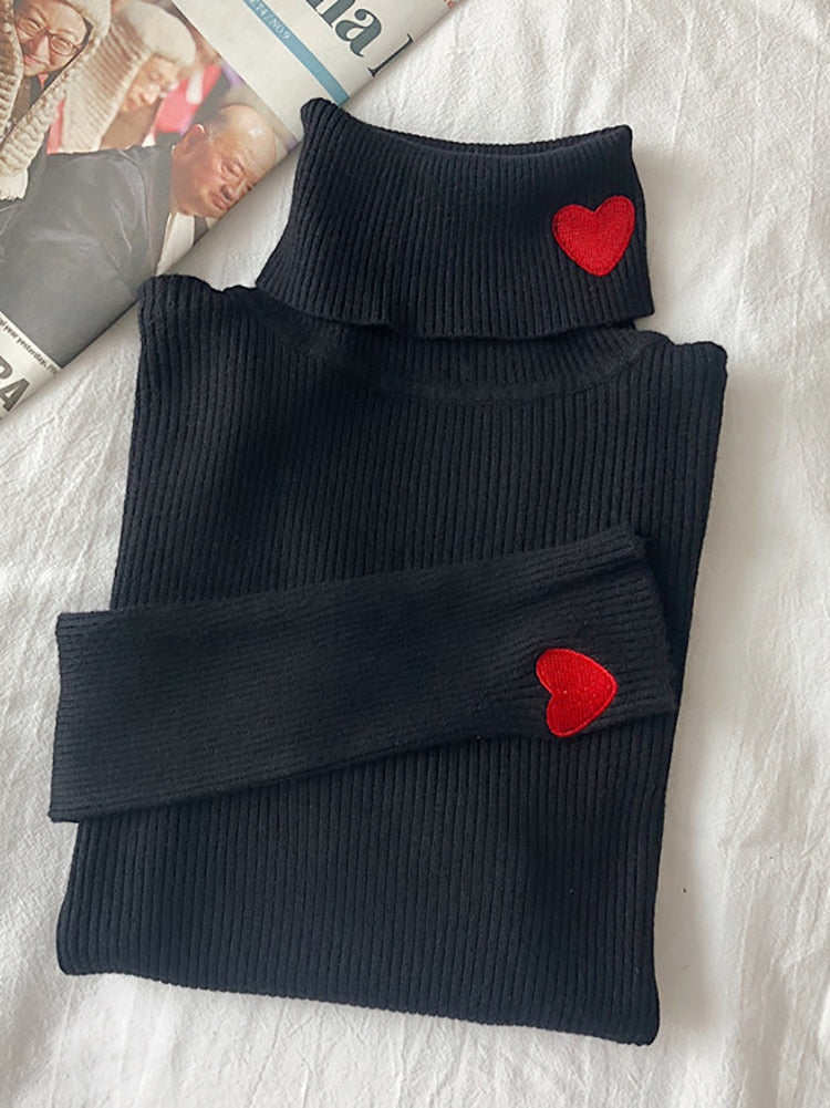 Ribbed Heart Embroidery Turtleneck